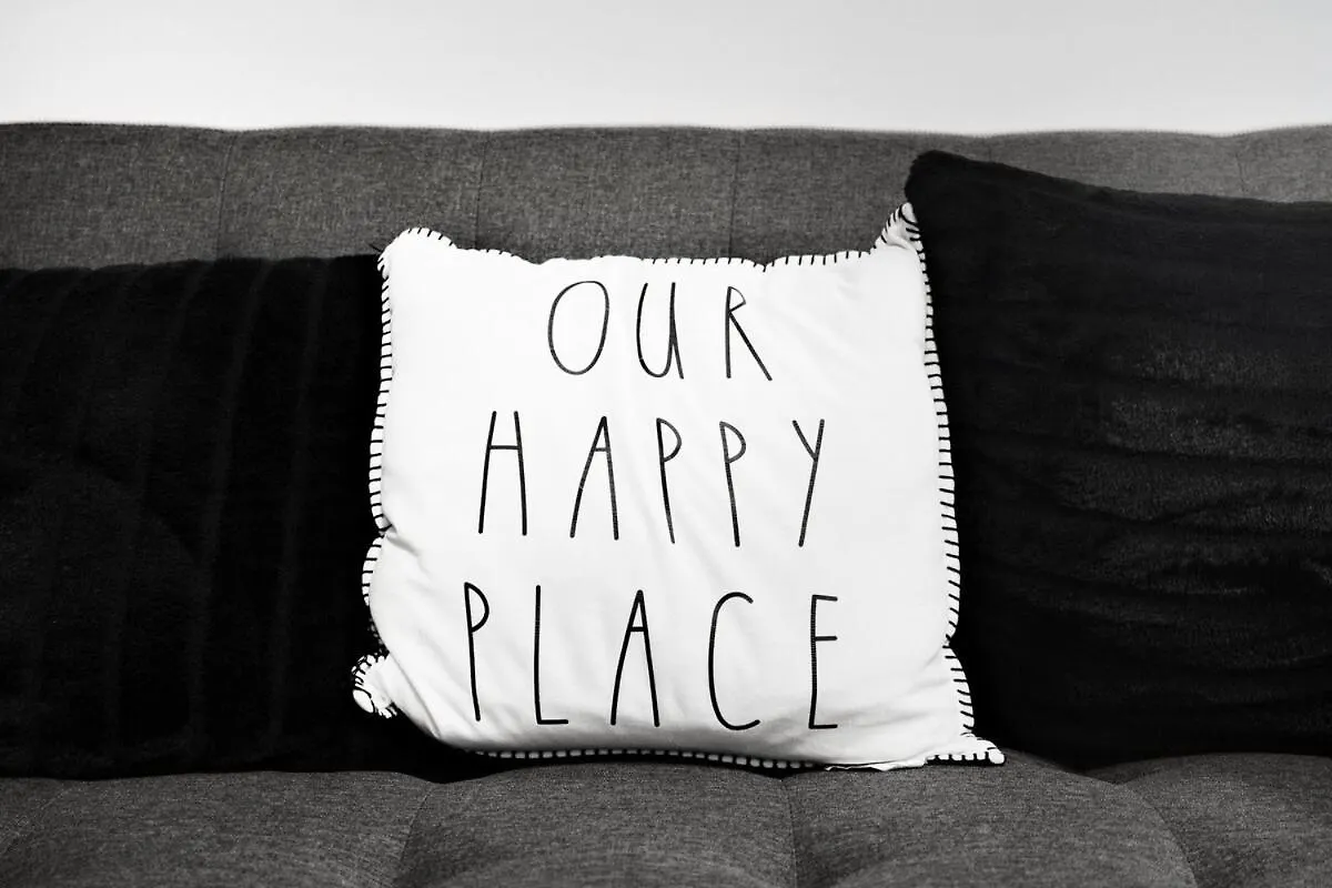 New Stylish 2Br Suite With Sofa Bed, 7 Mins To Niagara Falls And Sleeps 6 Apartamento